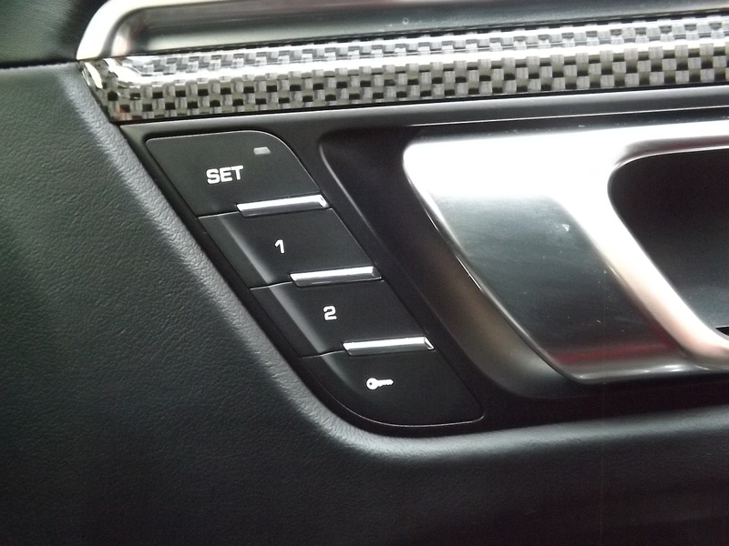 Used Porsche Macan 2024 for sale - 76766416: Photo 29