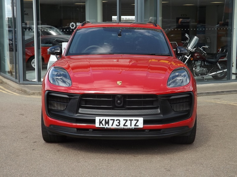 Used Porsche Macan 2024 for sale - 76766416: Photo 3