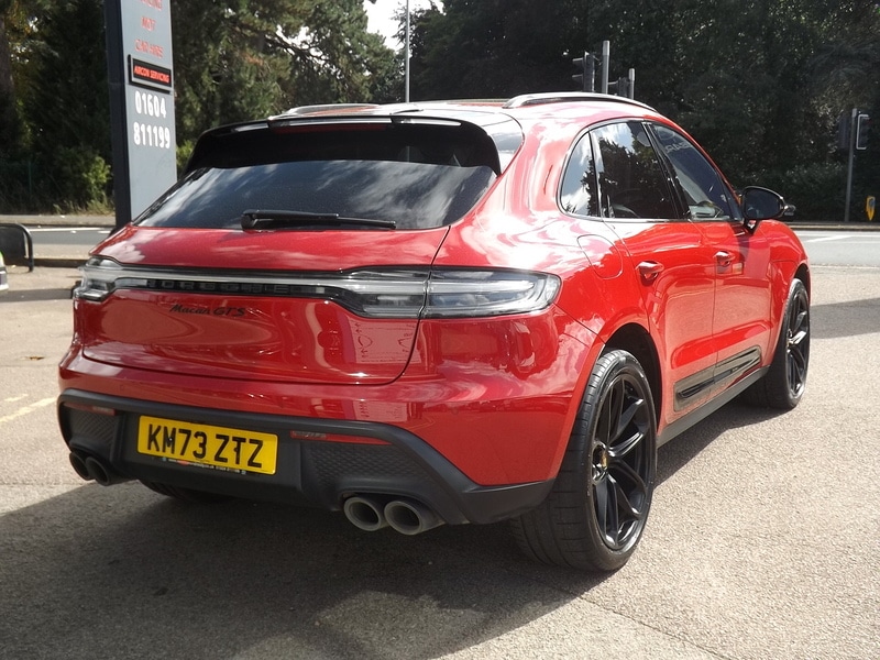 Used Porsche Macan 2024 for sale - 76766416: Photo 43