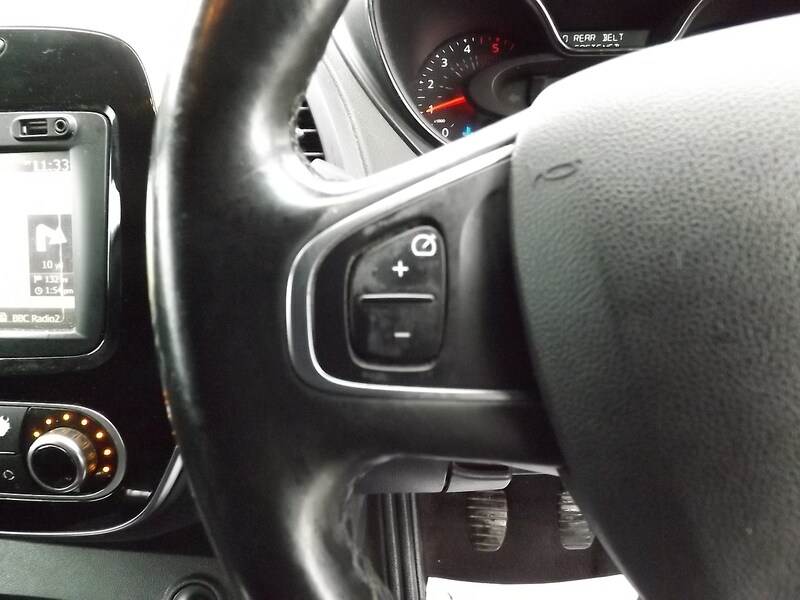 Used Renault Captur 2018 for sale - 77370271: Photo 13