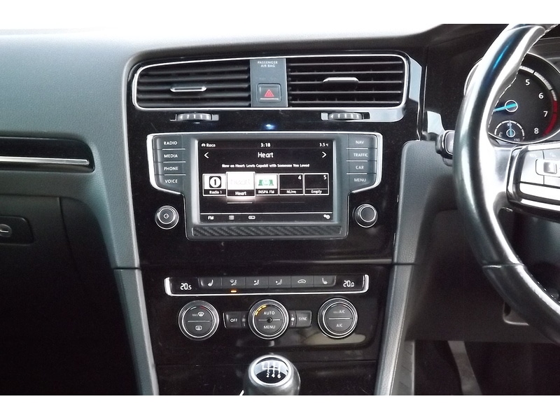 Used Volkswagen Golf 2015 for sale - 76766402: Photo 21