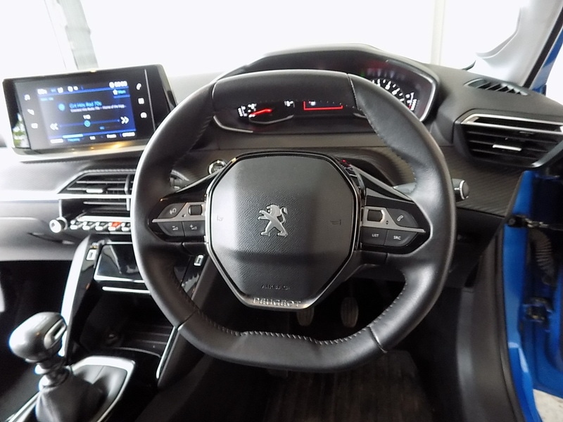 Used Peugeot 208 2021 for sale - 76766448: Photo 11