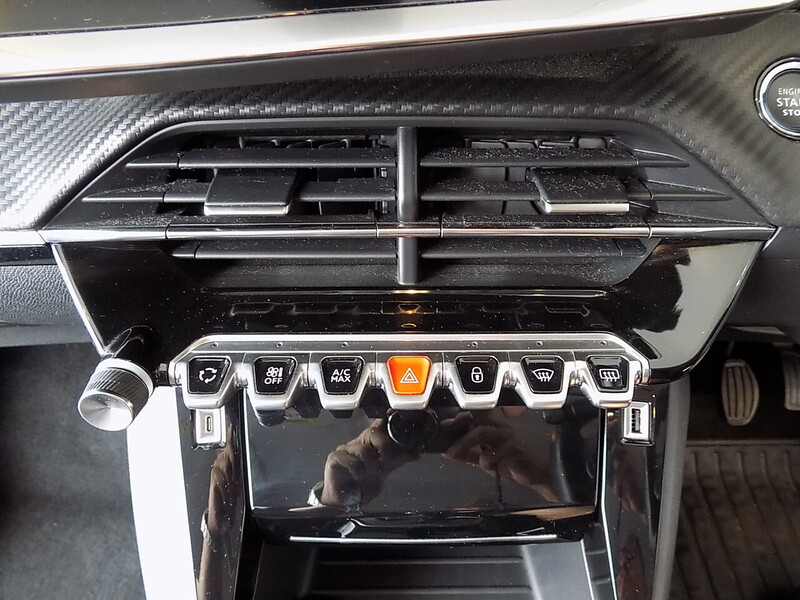 Used Peugeot 208 2021 for sale - 76766448: Photo 16