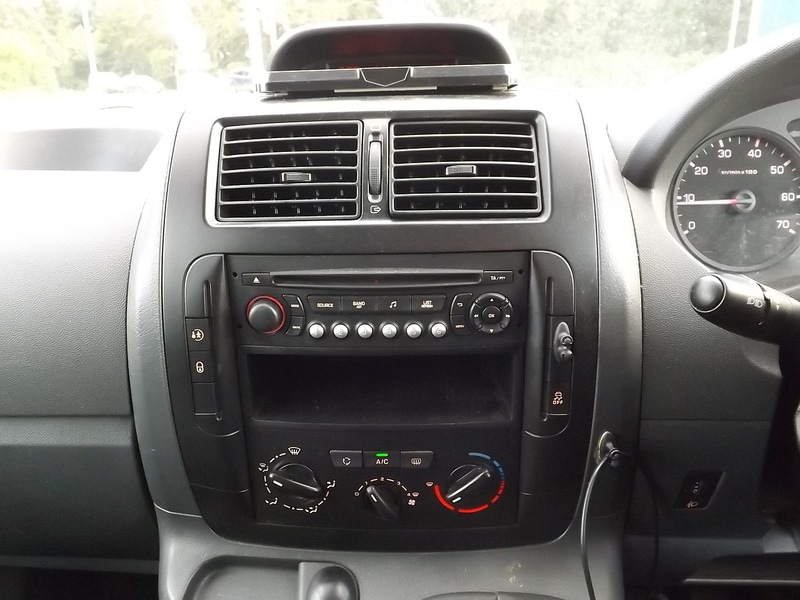 Used Peugeot Expert Tepee 2015 for sale - 76766412: Photo 15