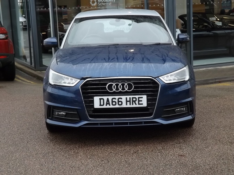 Used Audi A1 2016 for sale - 77298373: Photo 2