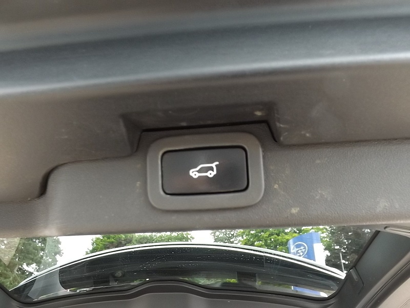 Used Land Rover Discovery 2018 for sale - 76893053: Photo 37