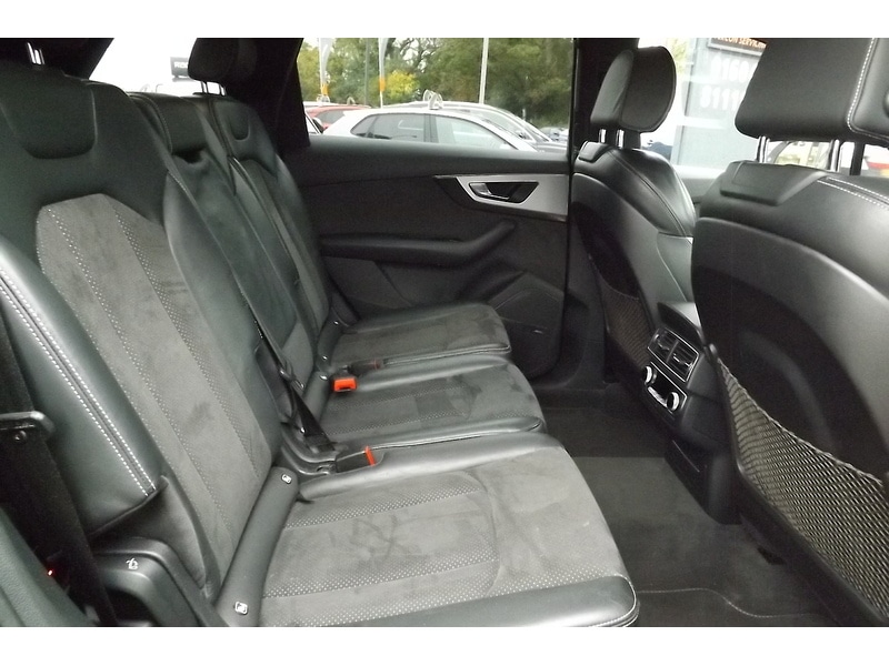 Used Audi Q7 2015 for sale - 76766424: Photo 32