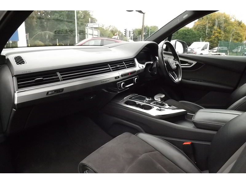 Used Audi Q7 2015 for sale - 76766424: Photo 34