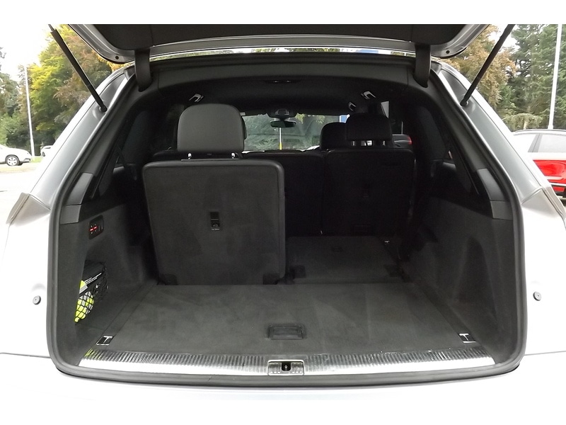 Used Audi Q7 2015 for sale - 76766424: Photo 44