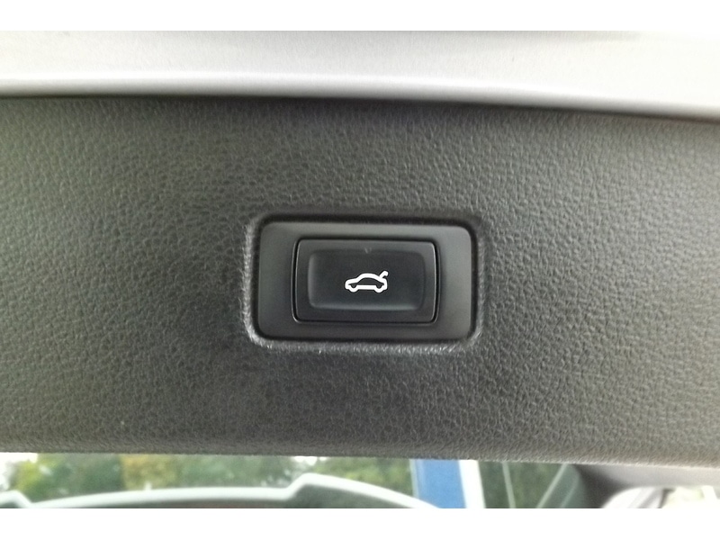 Used Audi Q7 2015 for sale - 76766424: Photo 46