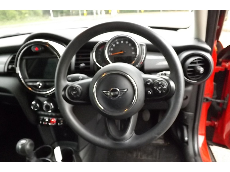 Used MINI Hatch 2018 for sale - 76766430: Photo 13