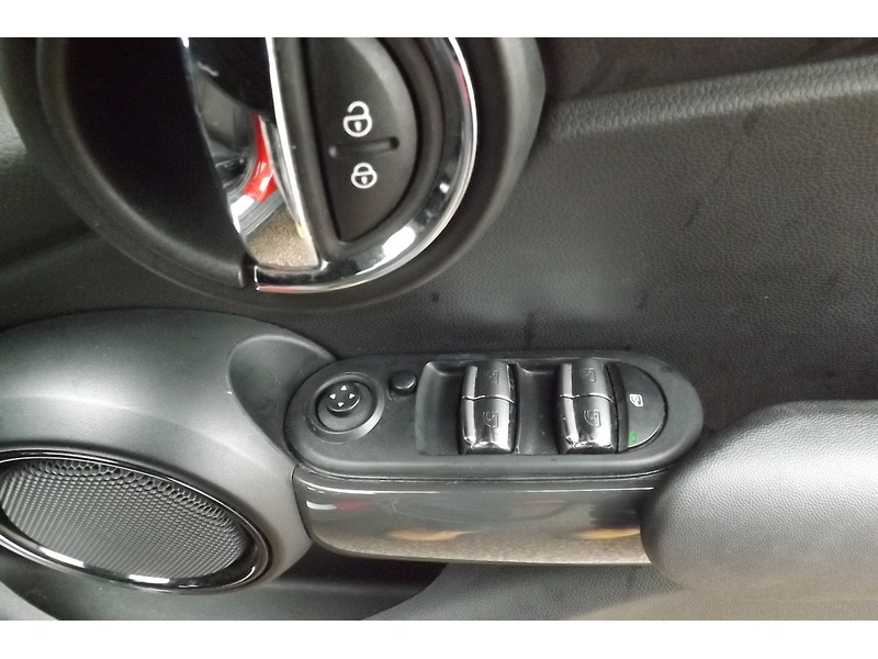 Used MINI Hatch 2018 for sale - 76766430: Photo 22