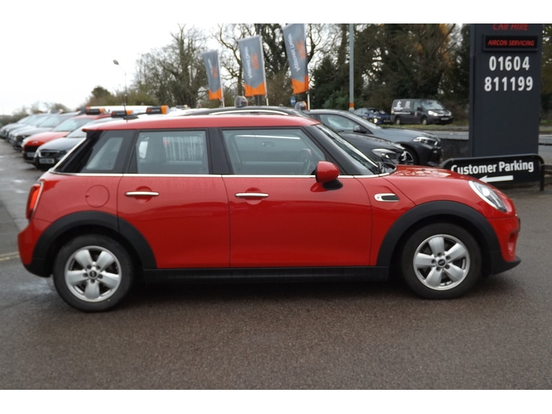 Used MINI Hatch 2018 for sale - 76766430: Photo 5