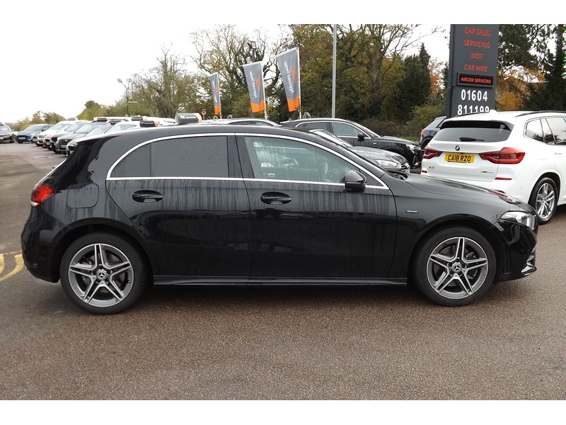 Used Mercedes-Benz A-Class 2021 for sale - 76766460: Photo 5