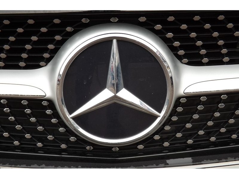 Used Mercedes-Benz A-Class 2021 for sale - 76766460: Photo 8