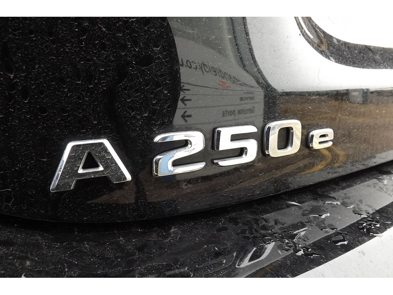 Used Mercedes-Benz A-Class 2021 for sale - 76766460: Photo 9