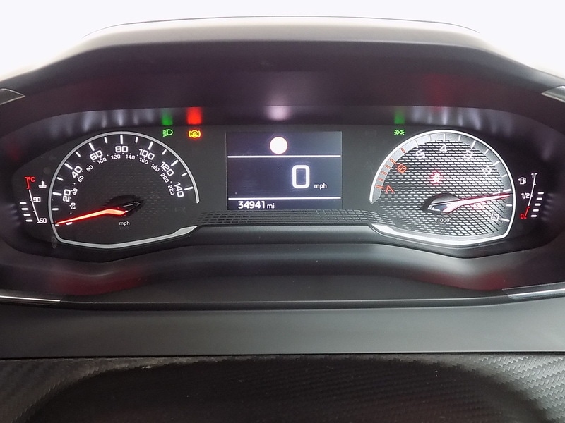 Used Peugeot 208 2021 for sale - 77264044: Photo 13