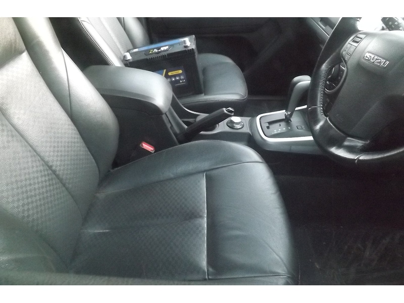 Used Isuzu D-Max 2014 for sale - 76982555: Photo 9