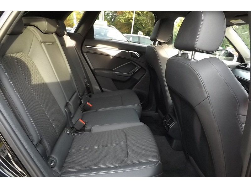 Used Audi Q3 2019 for sale - 76766429: Photo 24