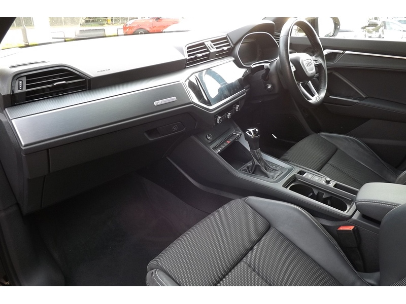Used Audi Q3 2019 for sale - 76766429: Photo 27