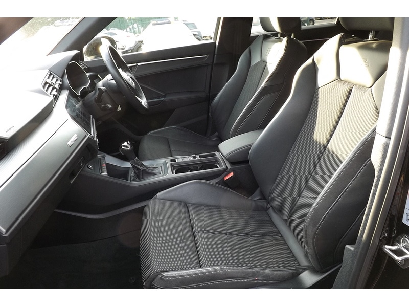 Used Audi Q3 2019 for sale - 76766429: Photo 28