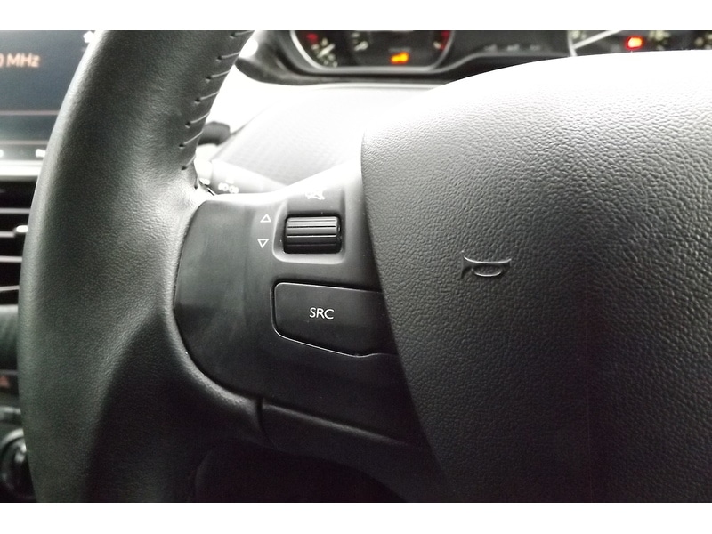Used Peugeot 2008 2019 for sale - 76766425: Photo 17