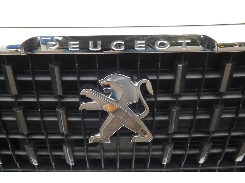 Used Peugeot 2008 2019 for sale - 76766425: Photo 8
