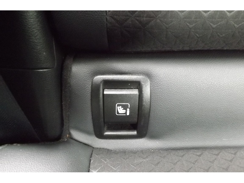 Used Nissan Juke 2023 for sale - 76766404: Photo 17