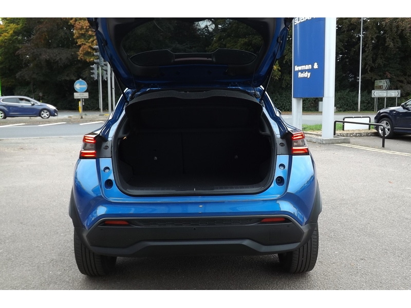 Used Nissan Juke 2023 for sale - 76766404: Photo 24