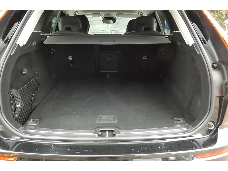 Used Volvo XC60 2019 for sale - 77392602: Photo 35