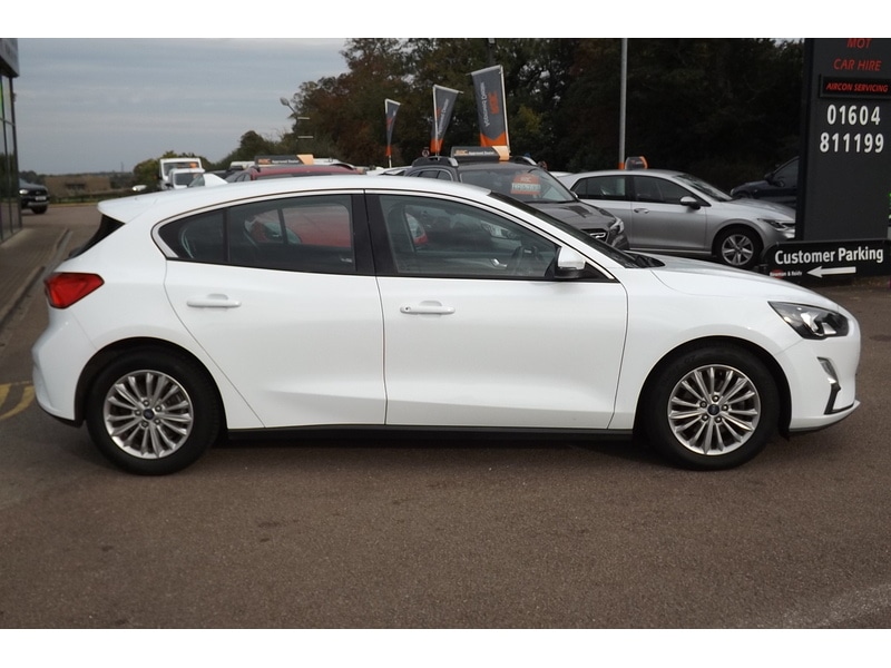 Used Ford Focus 2019 for sale - 76766432: Photo 5