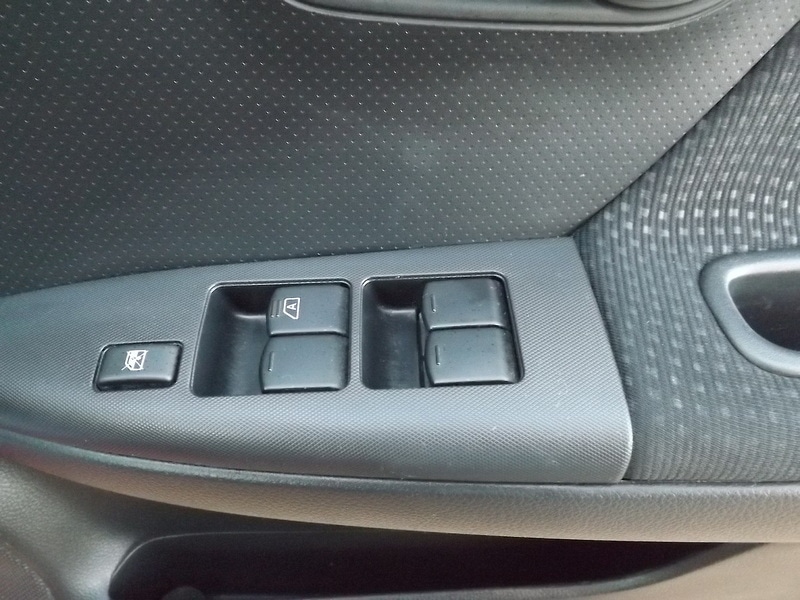 Used Nissan Note 2012 for sale - 76766419: Photo 25