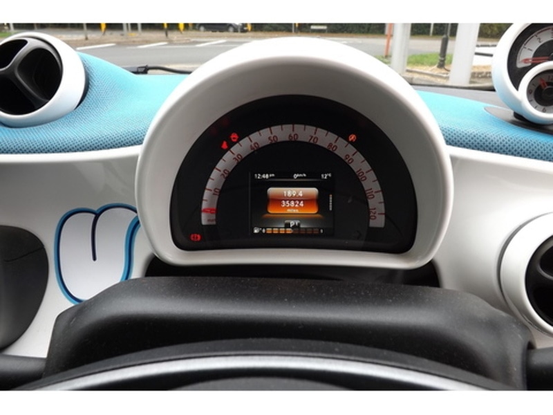 Used smart fortwo 2016 for sale - 77135593: Photo 11