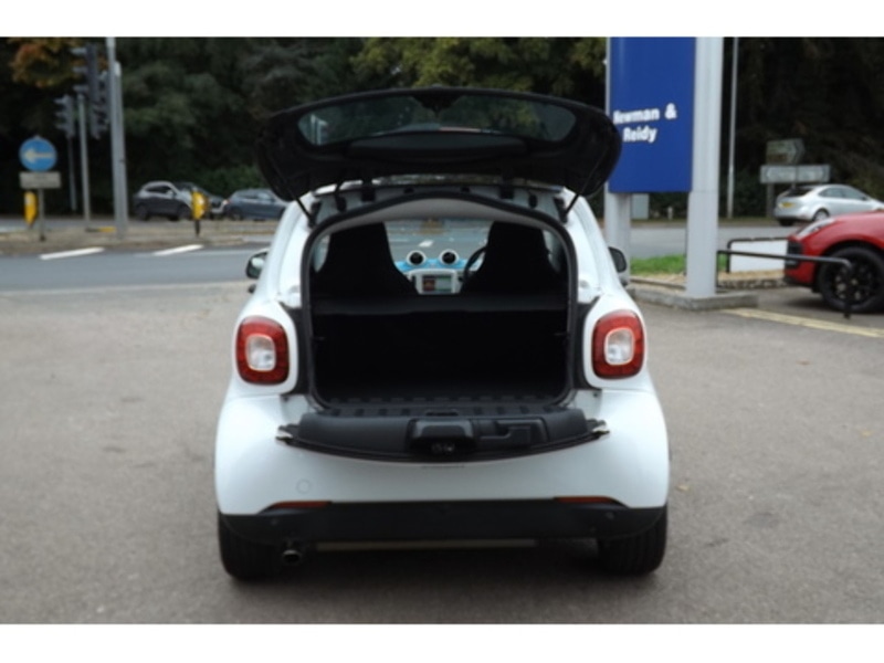 Used smart fortwo 2016 for sale - 77135593: Photo 29