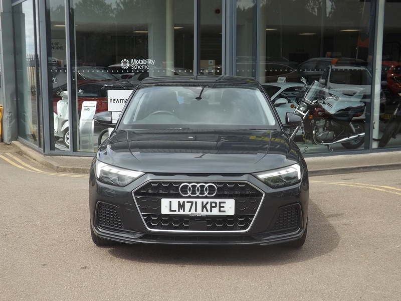 Used Audi A1 2021 for sale - 76766461: Photo 2