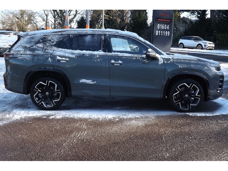 Used Volkswagen Touran 2025 for sale - 77107283: Photo 4