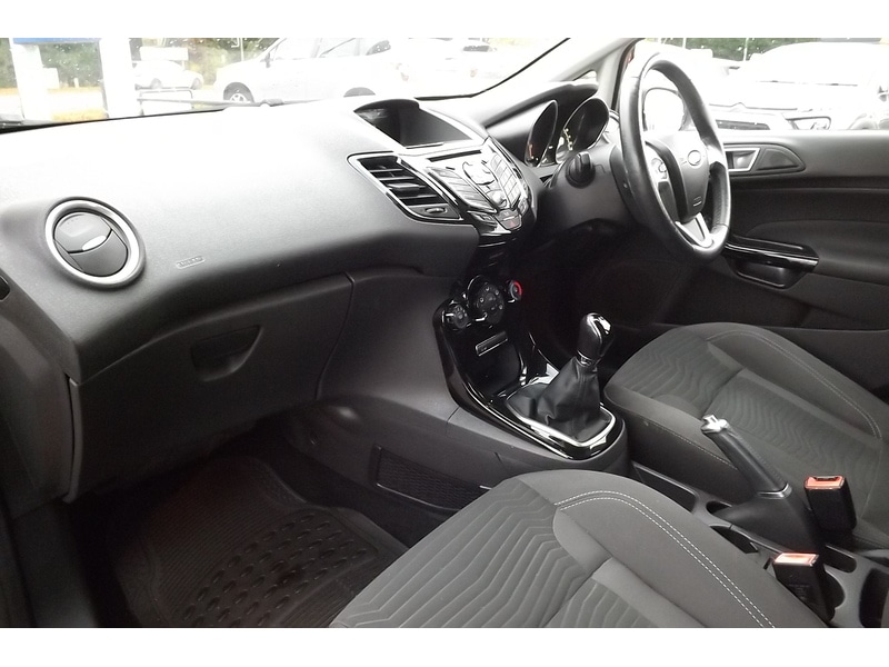 Used Ford Fiesta 2015 for sale - 76766465: Photo 21