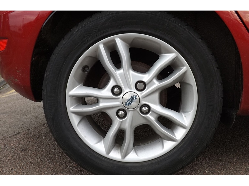 Used Ford Fiesta 2015 for sale - 76766465: Photo 28