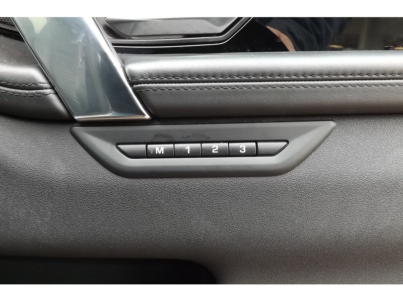 Used Land Rover Discovery Sport 2019 for sale - 76766446: Photo 27