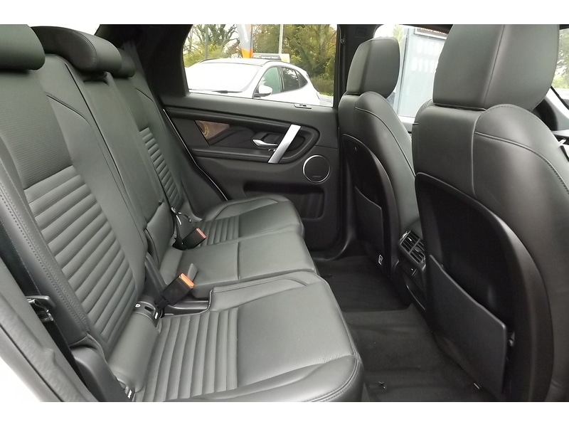 Used Land Rover Discovery Sport 2019 for sale - 76766446: Photo 34