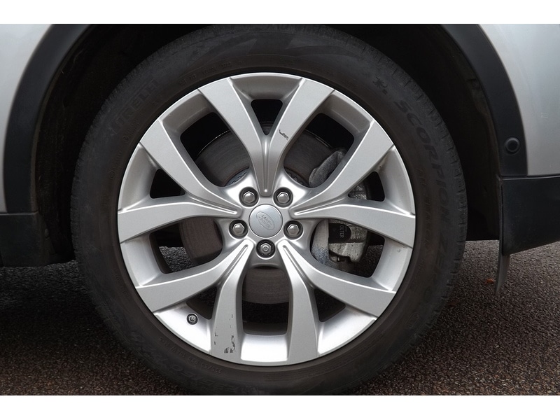 Used Land Rover Discovery Sport 2019 for sale - 76766446: Photo 46