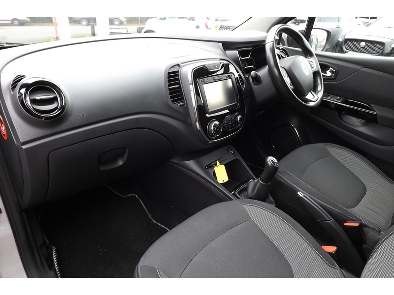 Used Renault Captur 2017 for sale - 76766442: Photo 22