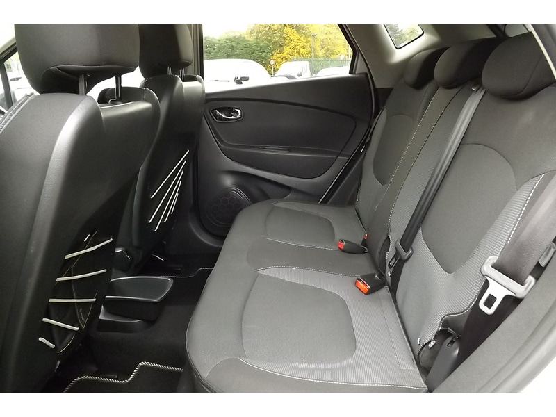 Used Renault Captur 2017 for sale - 76766442: Photo 24