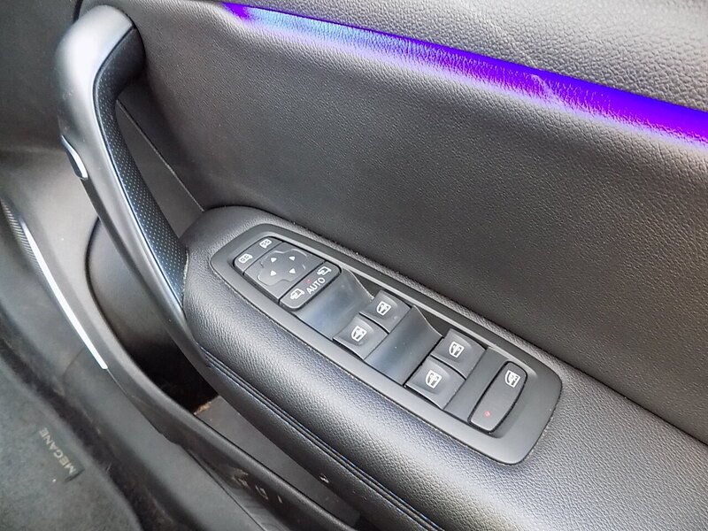 Used Renault Megane 2019 for sale - 76766452: Photo 18