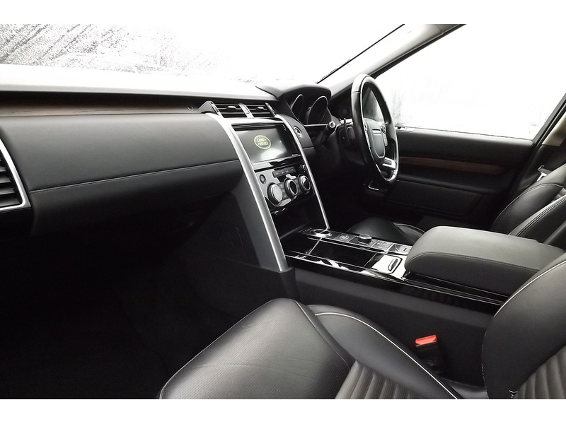 Used Land Rover Discovery 2018 for sale - 76924059: Photo 31