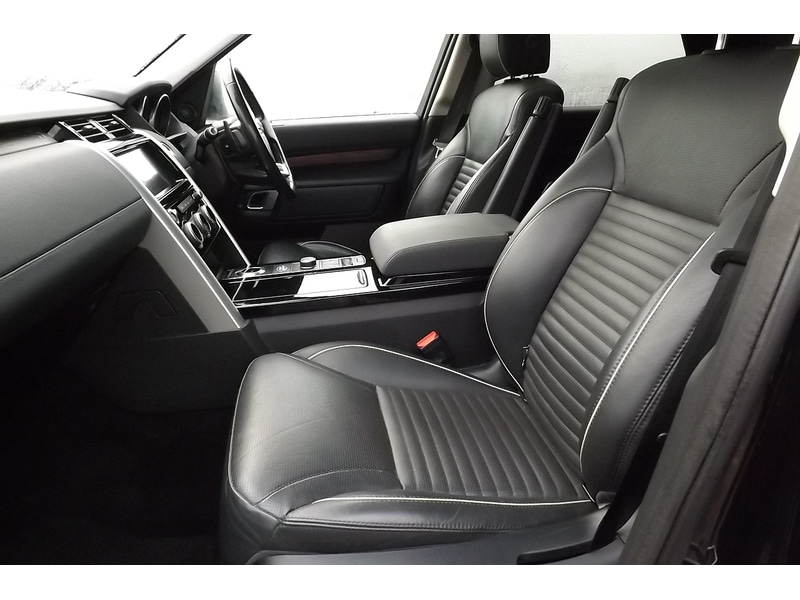 Used Land Rover Discovery 2018 for sale - 76924059: Photo 32
