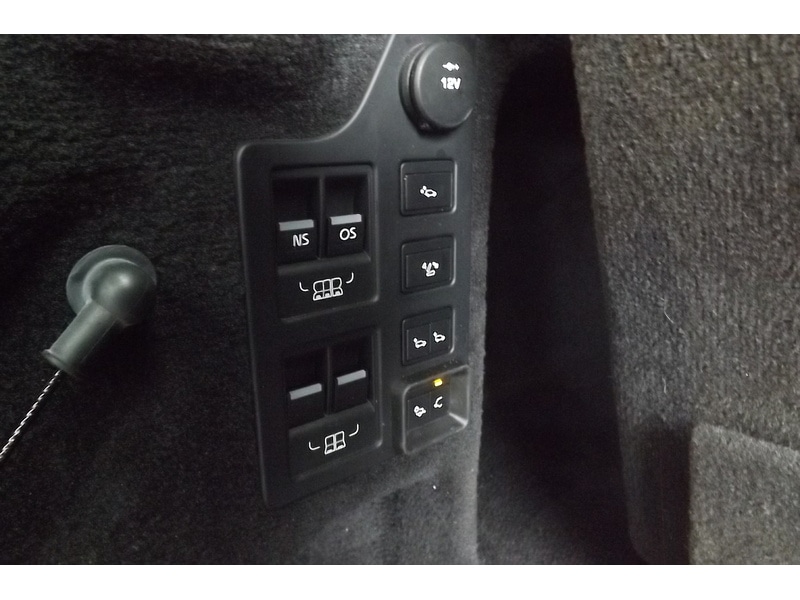 Used Land Rover Discovery 2018 for sale - 76924059: Photo 39