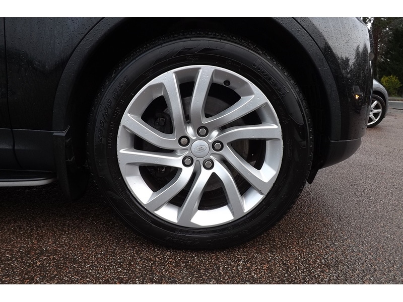 Used Land Rover Discovery 2018 for sale - 76924059: Photo 46