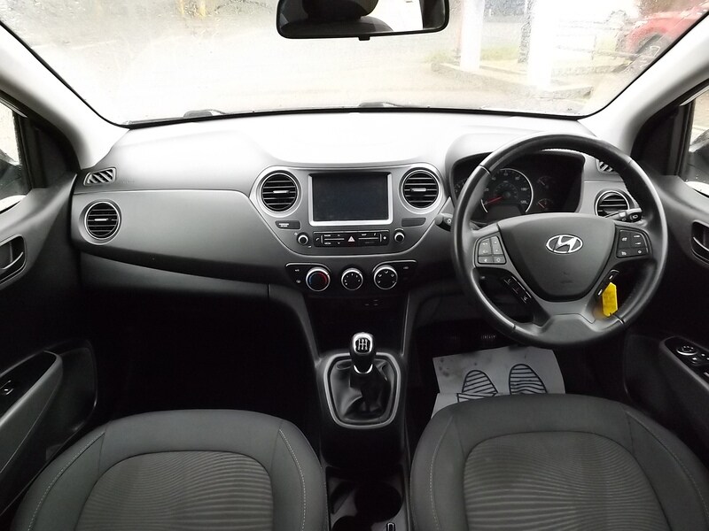 Used Hyundai i10 2019 for sale - 77370273: Photo 11