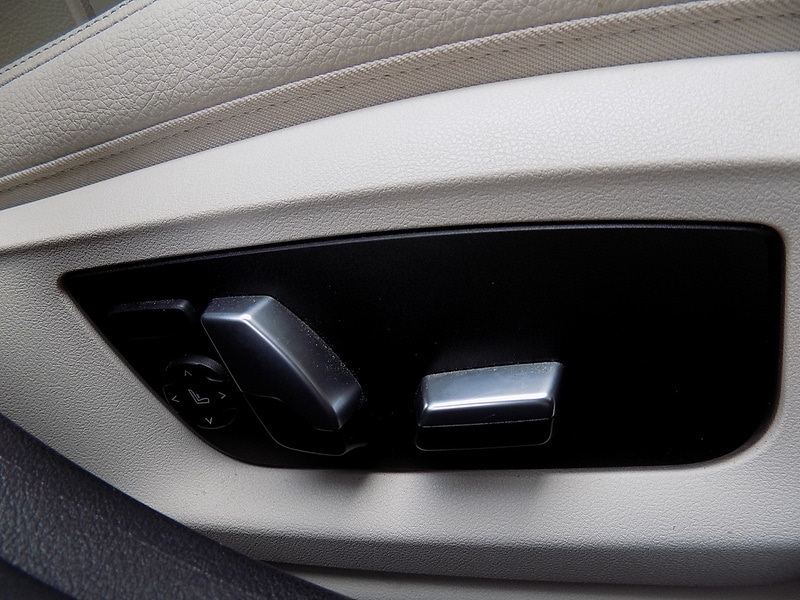 Used BMW 5 Series 2018 for sale - 76766411: Photo 31